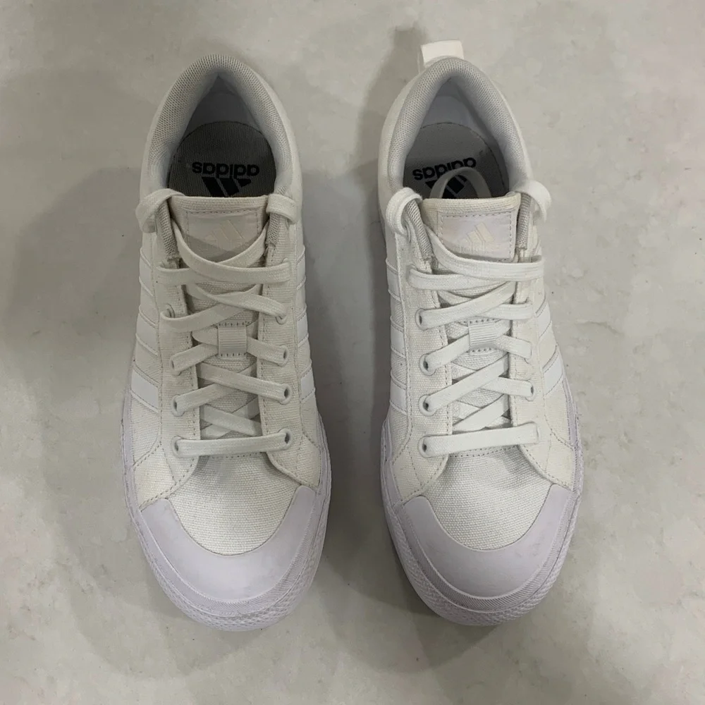 Adidas White Canvas Sneakers Size 8.5 white - Picture 3 of 11